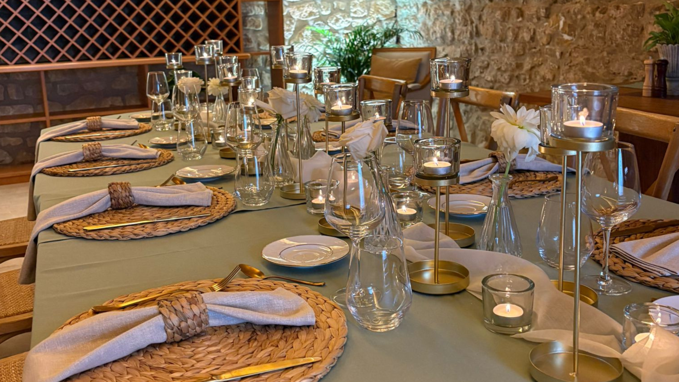 Célébrer un anniversaire au Château de Schengen : un menu de groupe pensé pour vos moments précieux